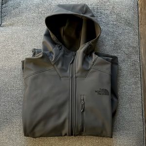 The North Face Apex Bionic Soft Shell Hoodie
